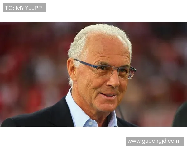 美十大足球球星榜单揭秘：历史与现状中的足球传奇人物分析